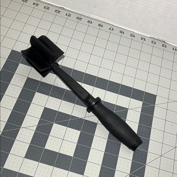 The Pampered Chef Black Cooking Utensil Set - Picture 5 of 5